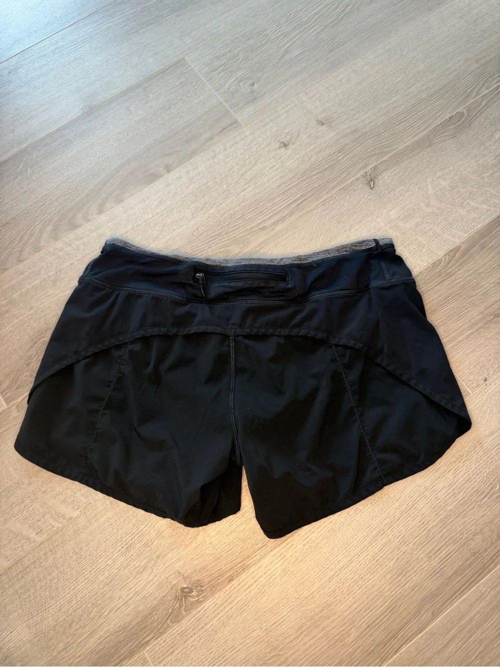 lululemon Speed Up Running Shorts Black Size 8 Lined Back Zip